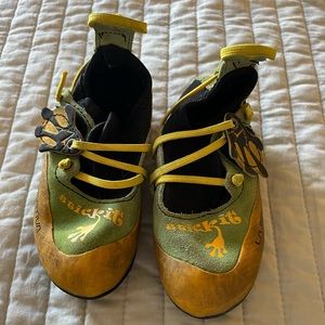 La Sportiva Stickit climbing shoes